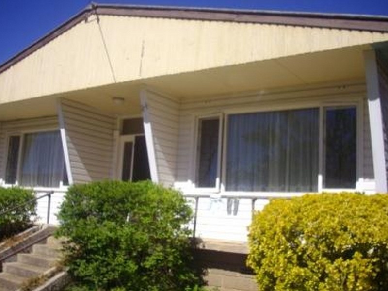 4/21 Baron Street, Cooma NSW 2630