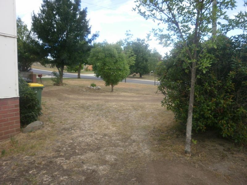 12 Warra Street, Cooma NSW 2630