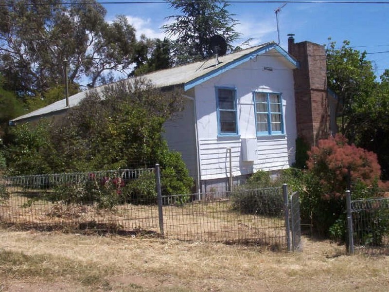 15 Orana Avenue, Cooma NSW 2630