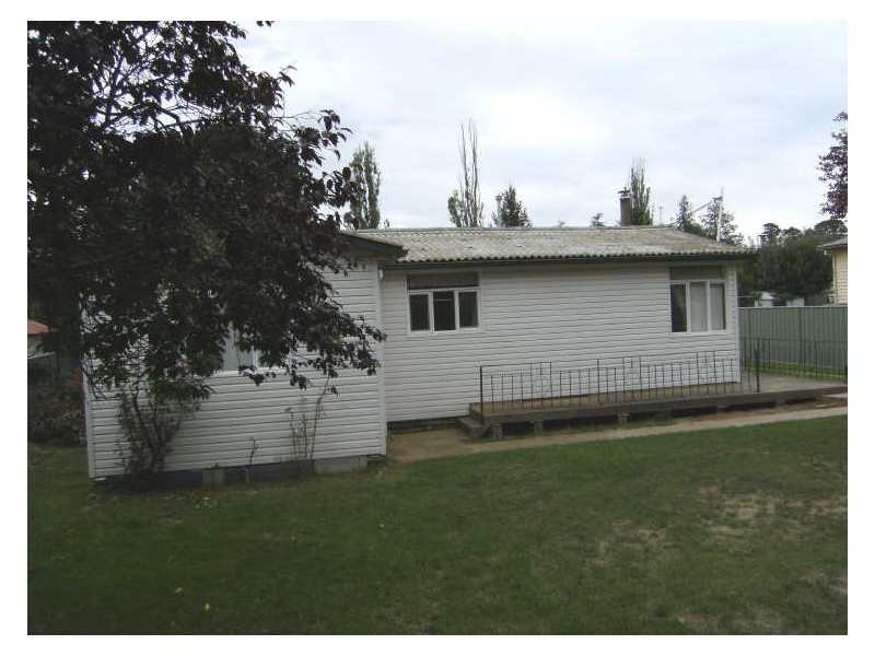 30 Namala Street, Cooma NSW 2630
