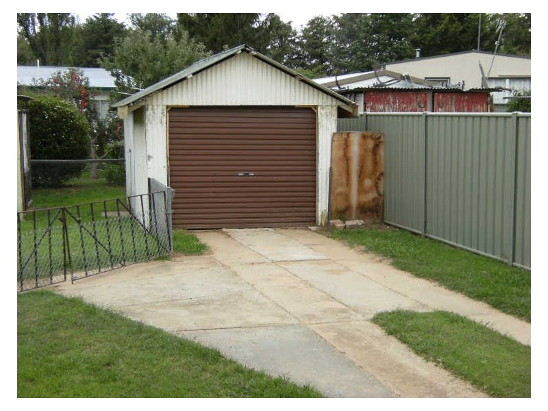 30 Namala Street, Cooma NSW 2630