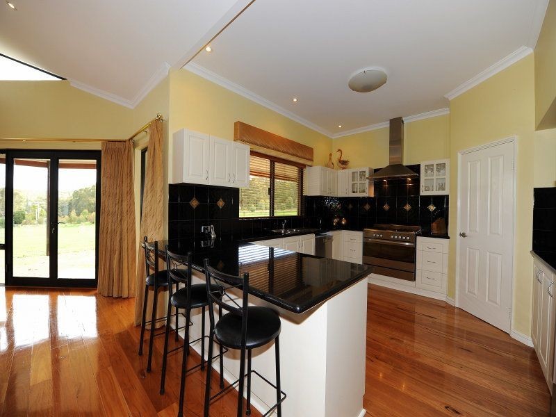 41 Bahen Road, Hacketts Gully WA 6076