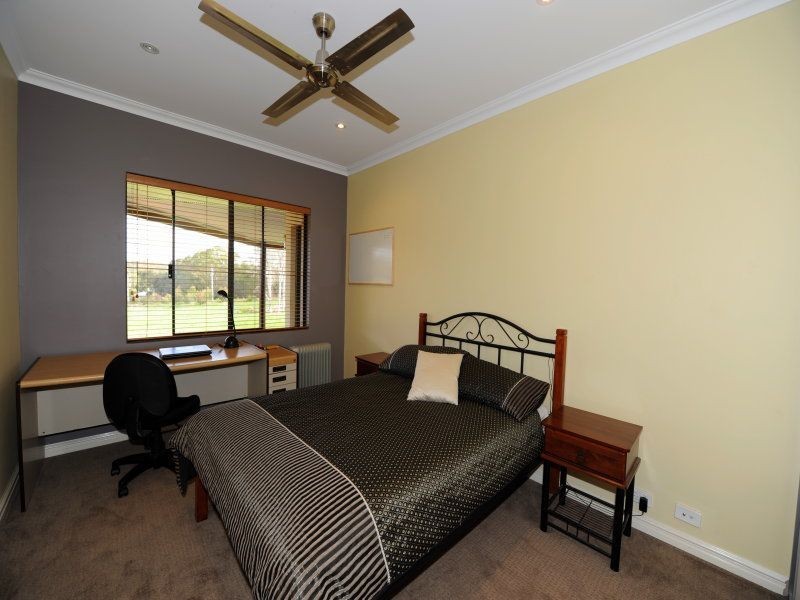 41 Bahen Road, Hacketts Gully WA 6076