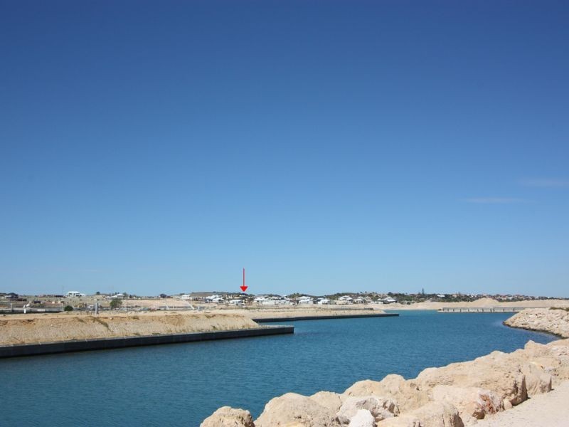 28 Arabella Loop, North Coogee WA 6163