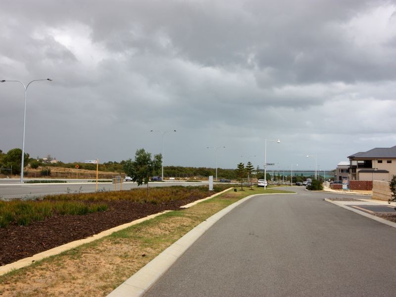 28 Arabella Loop, North Coogee WA 6163