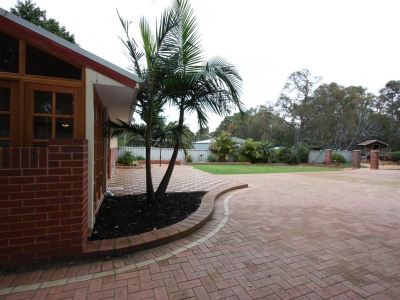 272 Canning Road, Lesmurdie WA 6076