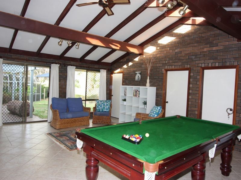 66 Waterloo Crescent, Lesmurdie WA 6076