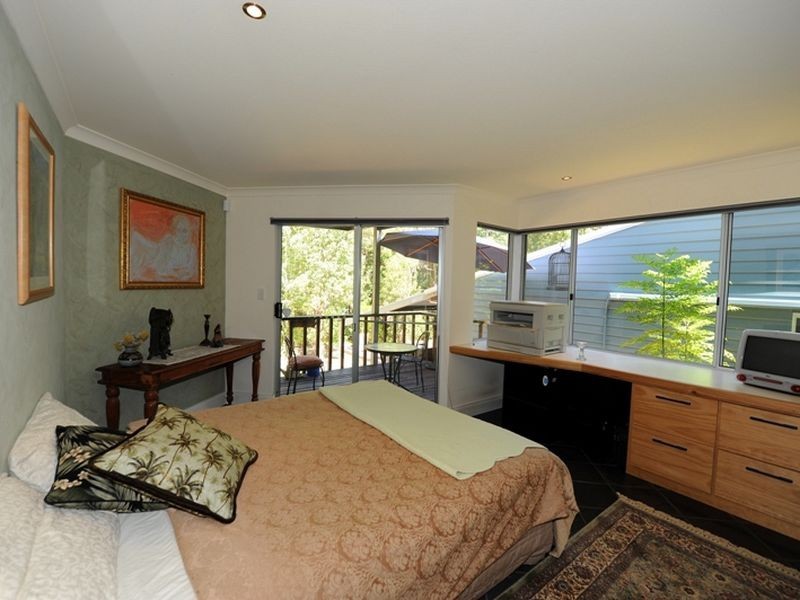 1037 Mundaring Weir Road, Mundaring WA 6073