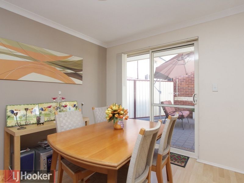 4/4 Walter Street, Gosnells WA 6110