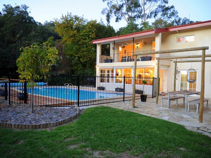 5 Marie Way, Kalamunda WA 6076