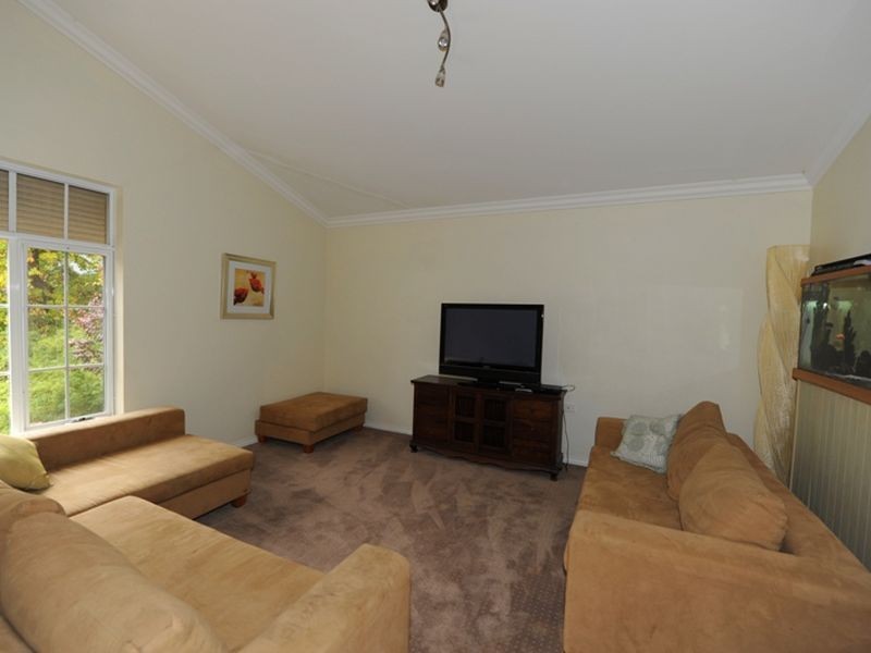 5 Marie Way, Kalamunda WA 6076