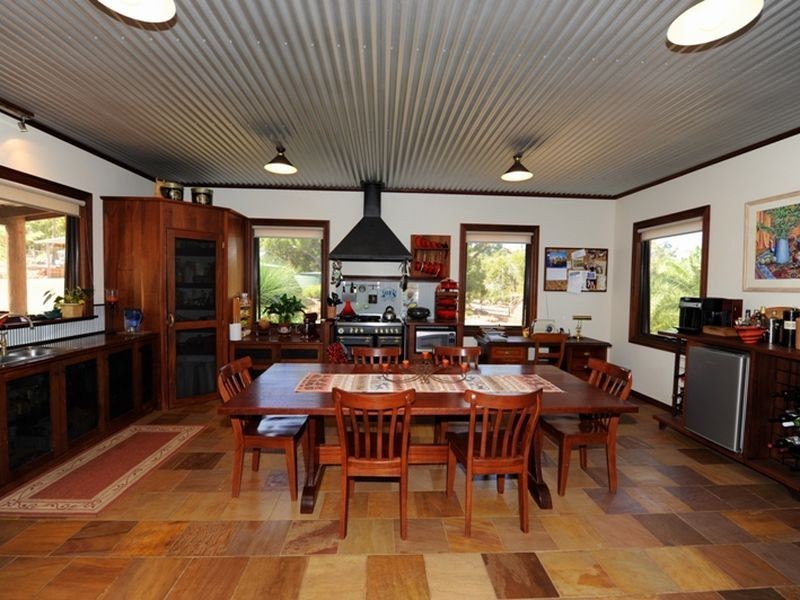 56 Falls Heights, Gidgegannup WA 6083