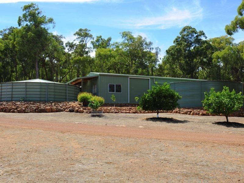 56 Falls Heights, Gidgegannup WA 6083