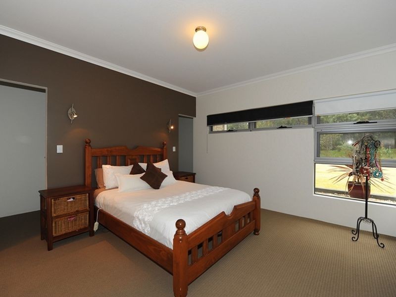 333C Lesmurdie Road, Lesmurdie WA 6076