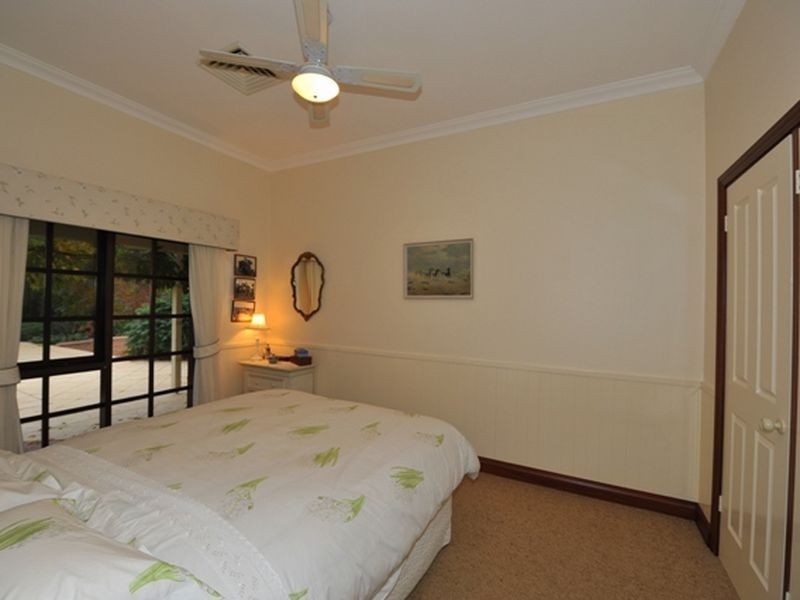 198 Burgess Road, Gidgegannup WA 6083