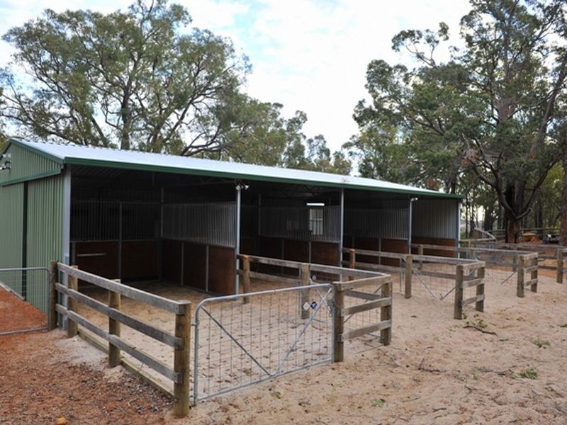 198 Burgess Road, Gidgegannup WA 6083