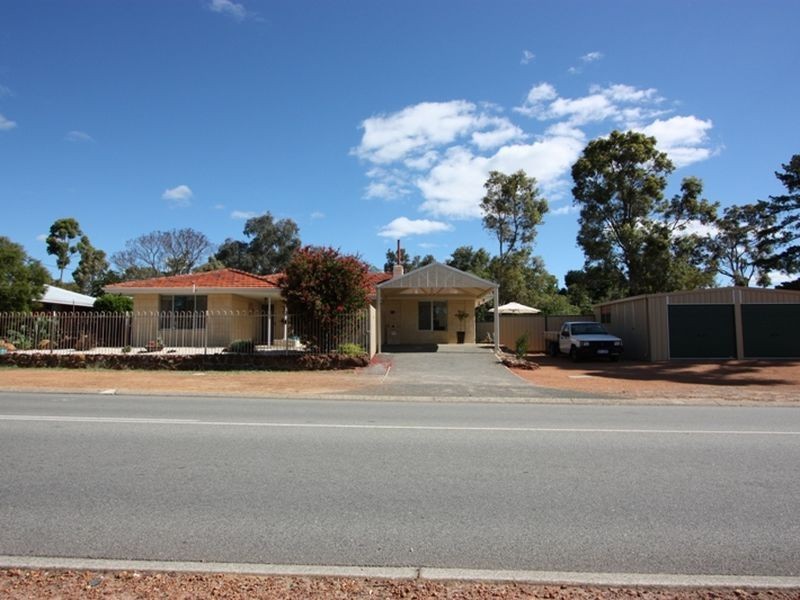 39 Lesmurdie Road East, Walliston WA 6076