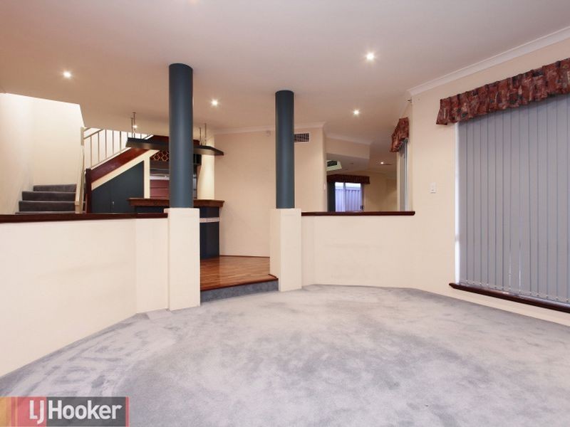 33 Parsons Avenue, Manning WA 6152