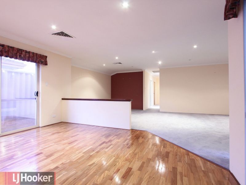 33 Parsons Avenue, Manning WA 6152