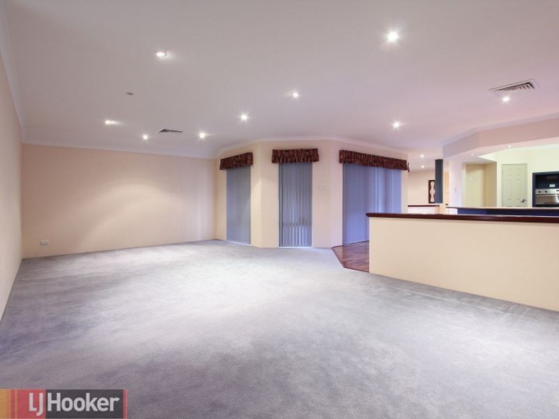 33 Parsons Avenue, Manning WA 6152