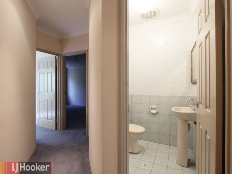 33 Parsons Avenue, Manning WA 6152