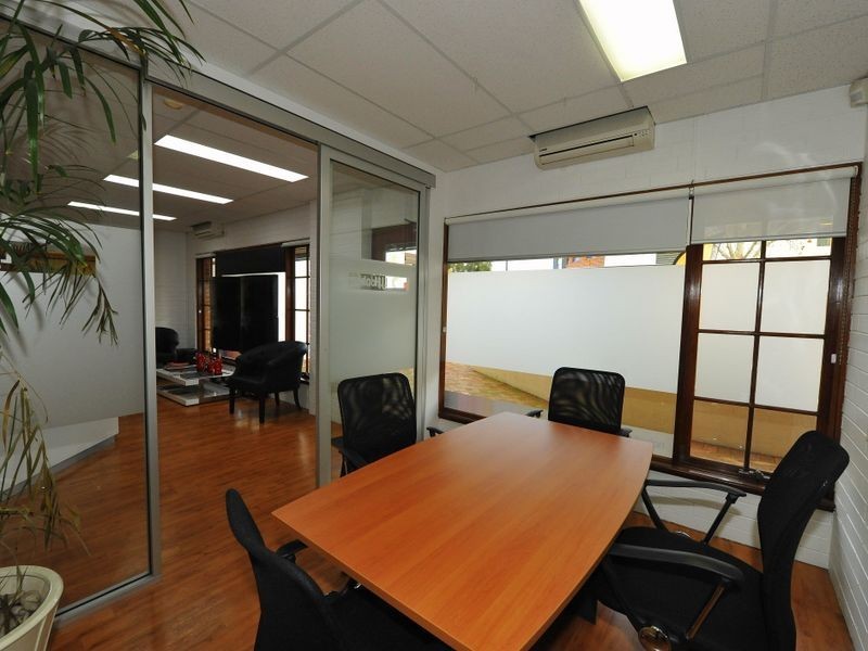 2/70 Angelo Street, South Perth WA 6151