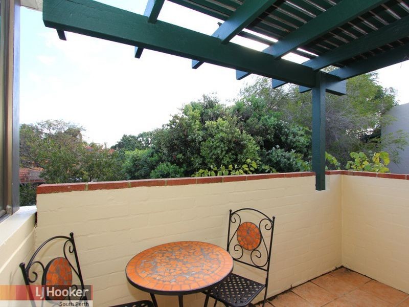 16-7 Leane Street, South Perth WA 6151