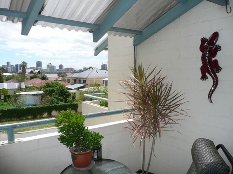 18-19 Delamere  Avenue, South Perth WA 6151