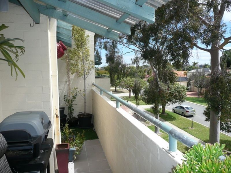 18-19 Delamere  Avenue, South Perth WA 6151