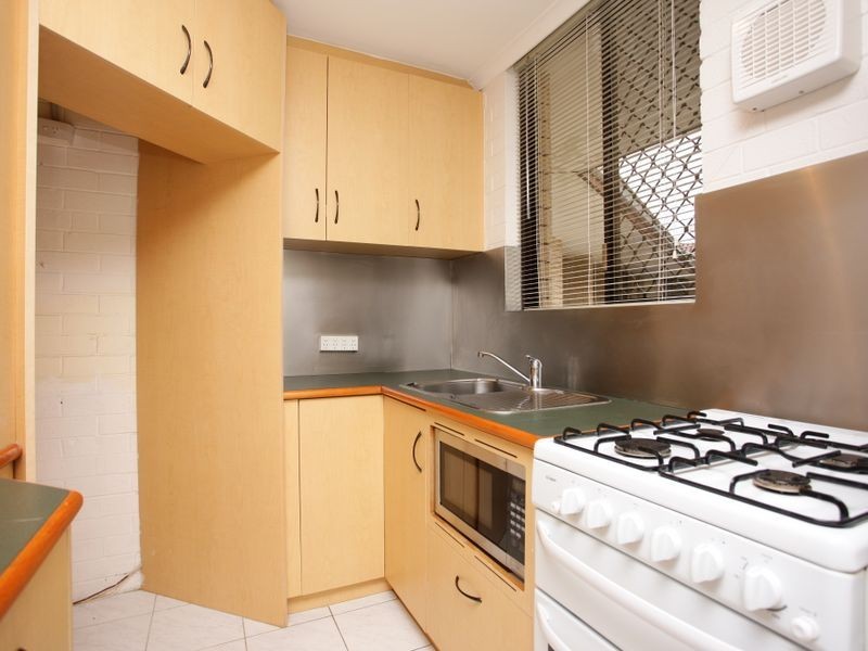212/54 Nannine Place, Rivervale WA 6103