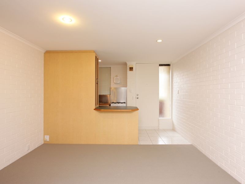 212/54 Nannine Place, Rivervale WA 6103