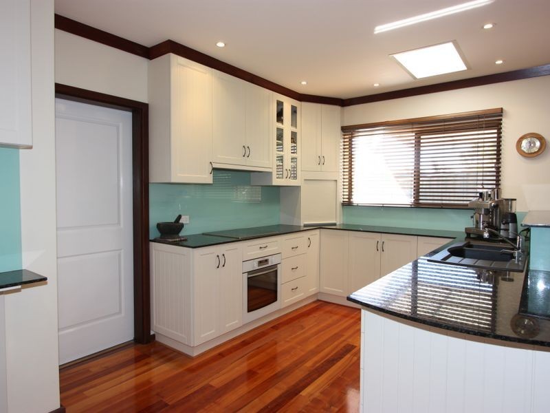 62 Chislehurst Road, Lesmurdie WA 6076