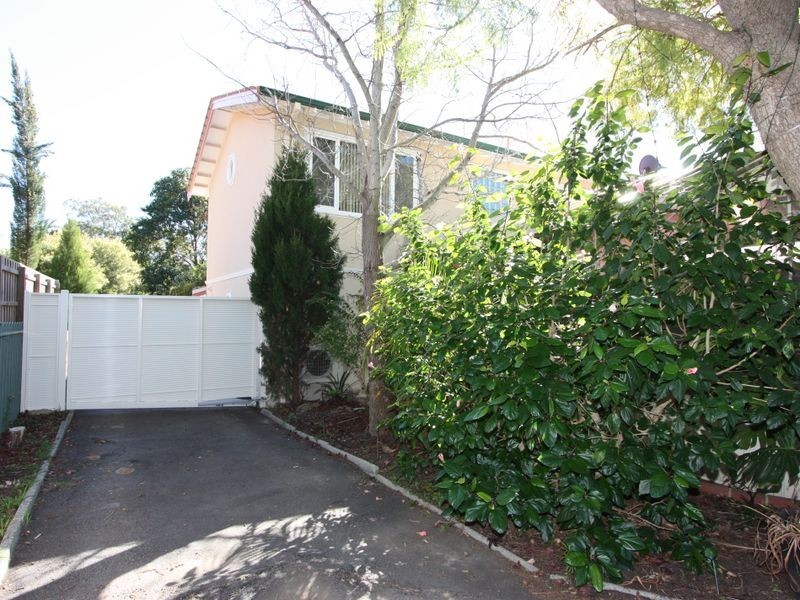 62 Chislehurst Road, Lesmurdie WA 6076