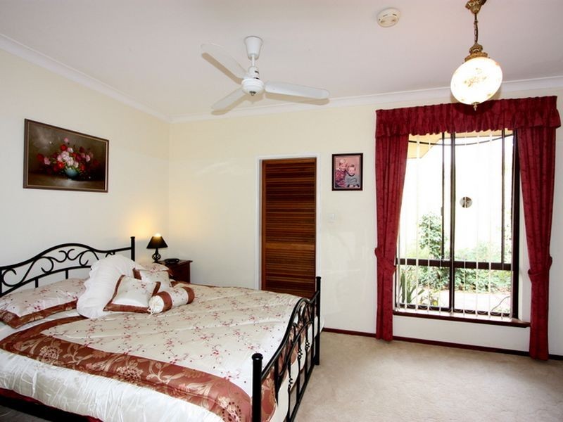 3 Morrell Way, Lesmurdie WA 6076