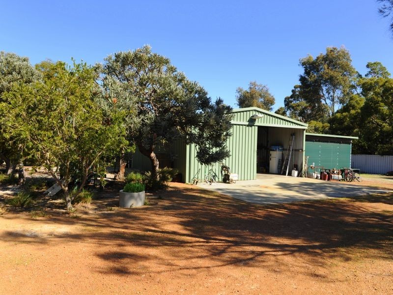 58 Victoria Road, Wattle Grove WA 6107