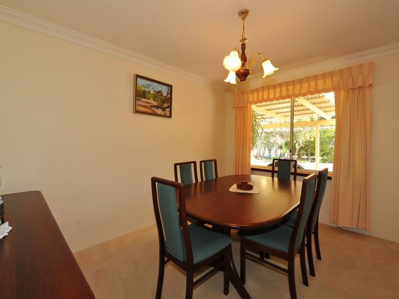 58 Victoria Road, Wattle Grove WA 6107