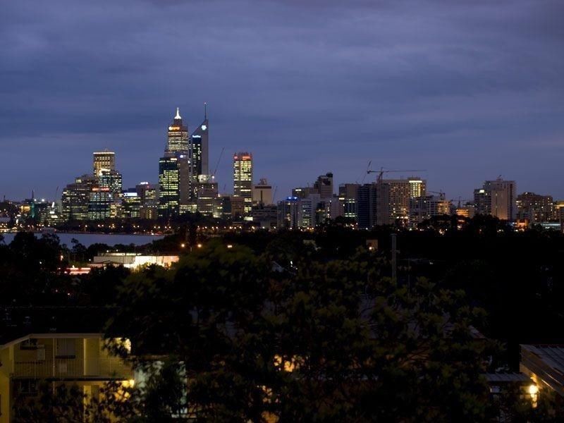 19/80 King George Street, Victoria Park WA 6100