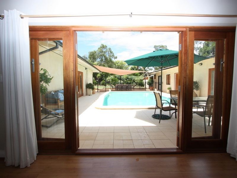 6 Trafalgar Court, Lesmurdie WA 6076