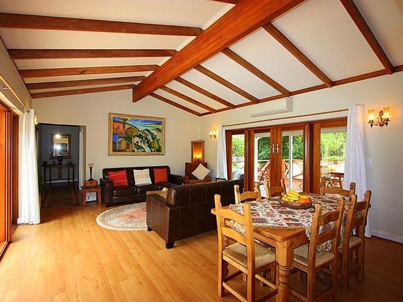 6 Trafalgar Court, Lesmurdie WA 6076