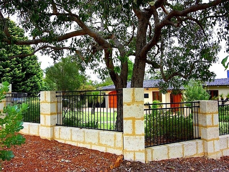 6 Trafalgar Court, Lesmurdie WA 6076