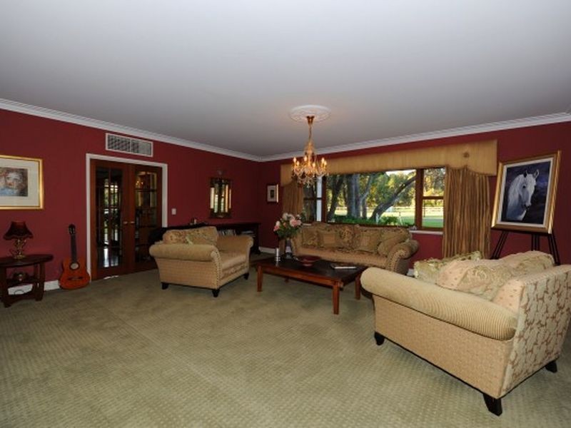 16 Easter Brook Place, Wattle Grove WA 6107