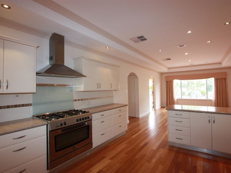 19A Heath Road, Kalamunda WA 6076