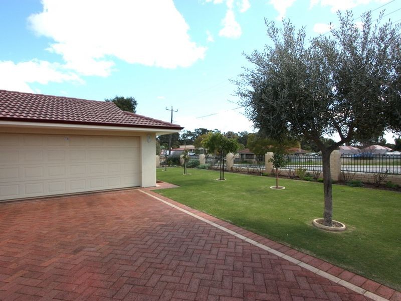 19A Heath Road, Kalamunda WA 6076