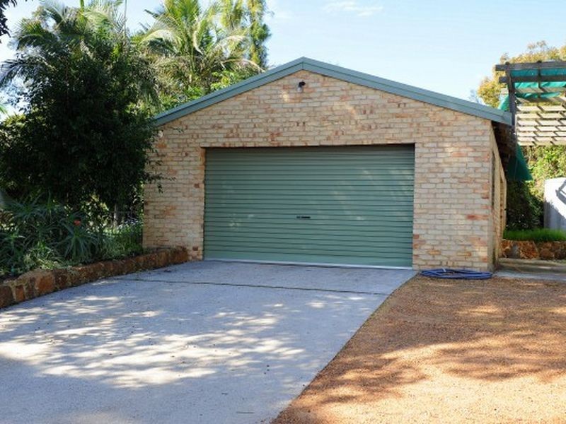 6 College Road, Gooseberry Hill WA 6076