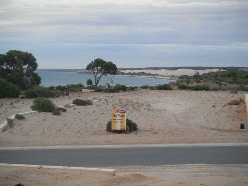 5 Hester Street, Drummond Cove WA 6532