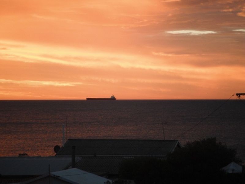 5 Hester Street, Drummond Cove WA 6532