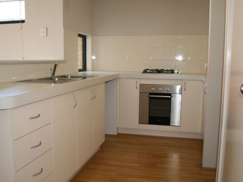 6/12 Holland Street, Gosnells WA 6110