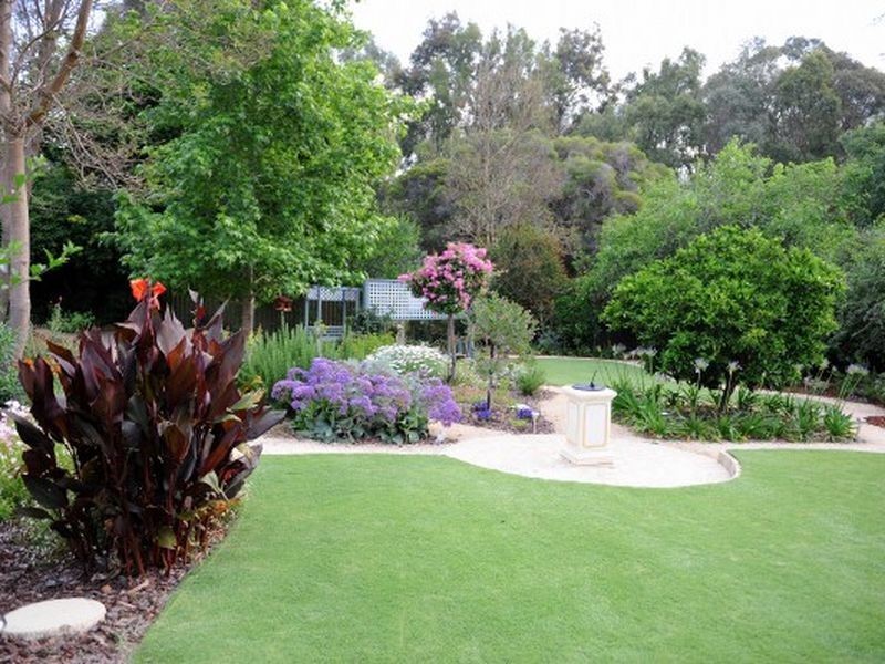 195 Orange Valley Road, Kalamunda WA 6076