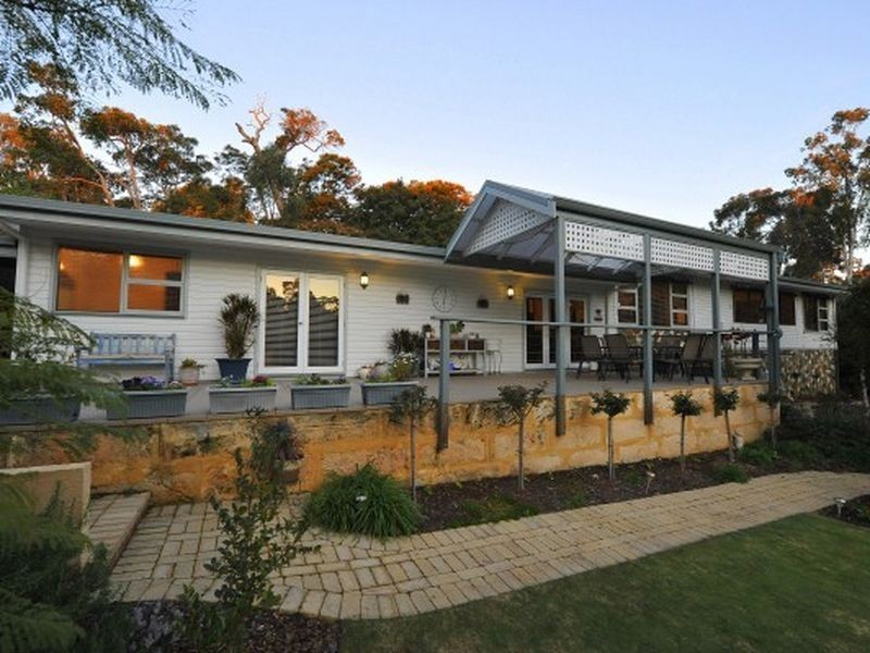 195 Orange Valley Road, Kalamunda WA 6076