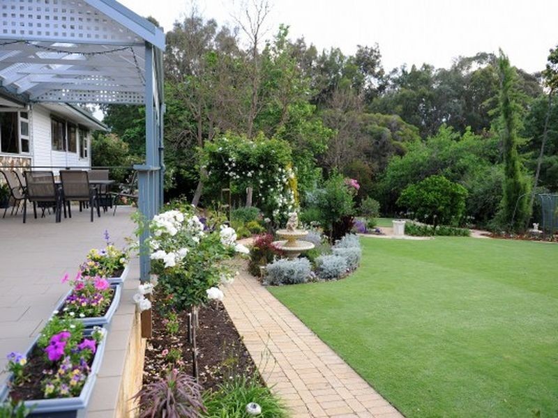 195 Orange Valley Road, Kalamunda WA 6076